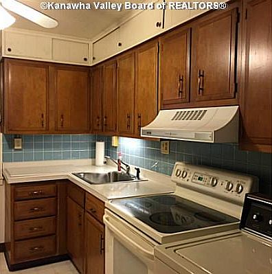 4th image of 307 Kenna Dr