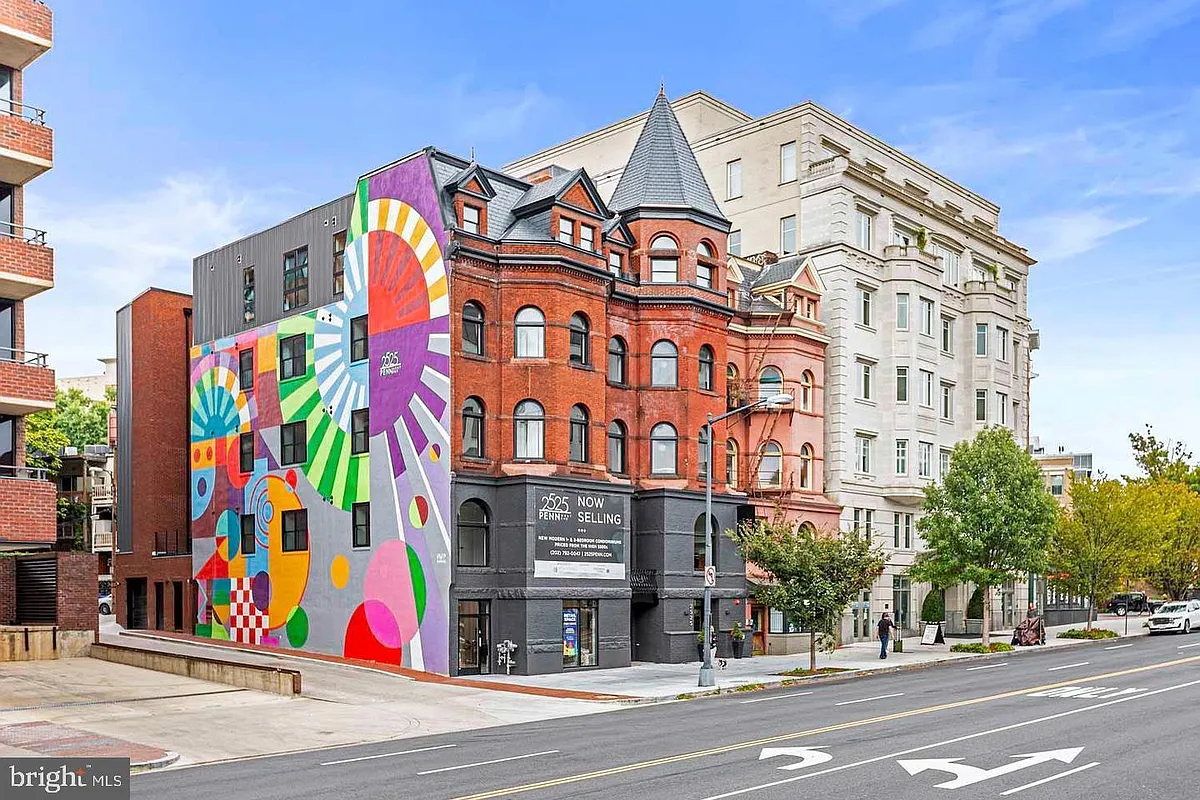 Building Photo - 2525 Pennsylvania Ave NW #303