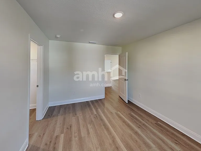 5662 Dease Rd — Photo 18