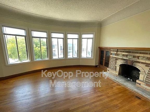 2nd image of 1666 24th Ave