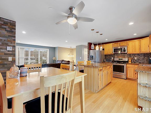 3rd image of 69 Strawberry Hill Road