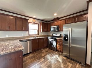 7055 Quarry Rd #165, Amherst, OH 44001