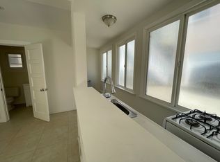 918 Bayview Dr #1, Hermosa Beach, CA 90254