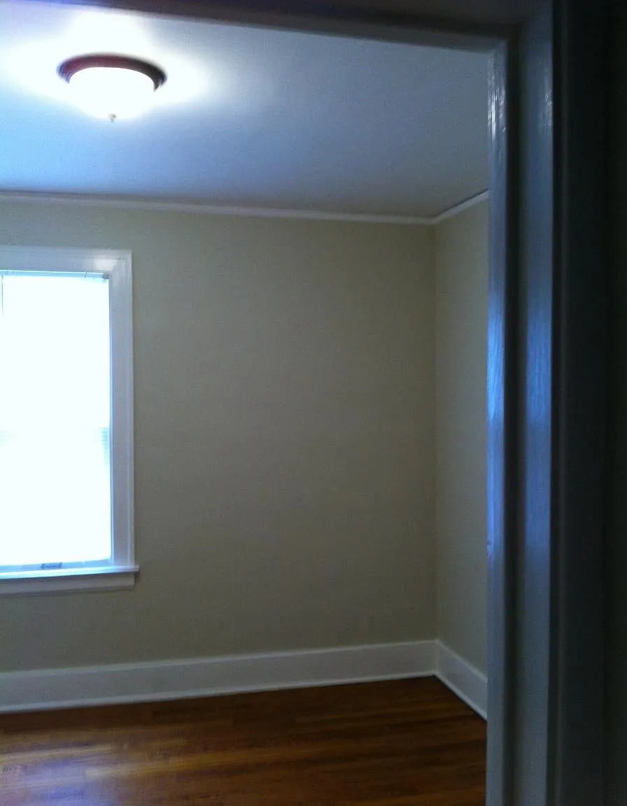 3 bed, 1200 sqft, $1,425 — Photo 2