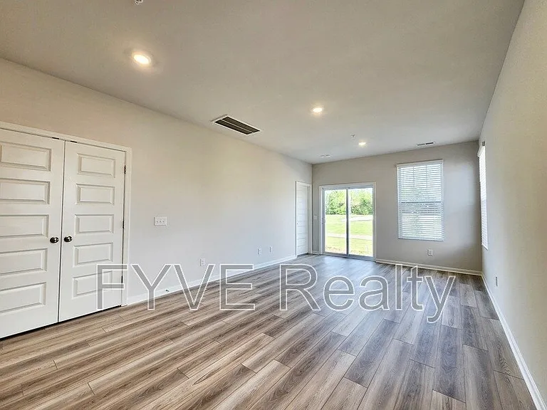 Spacious hall with open area and dining space... Displayed without demo furniture.