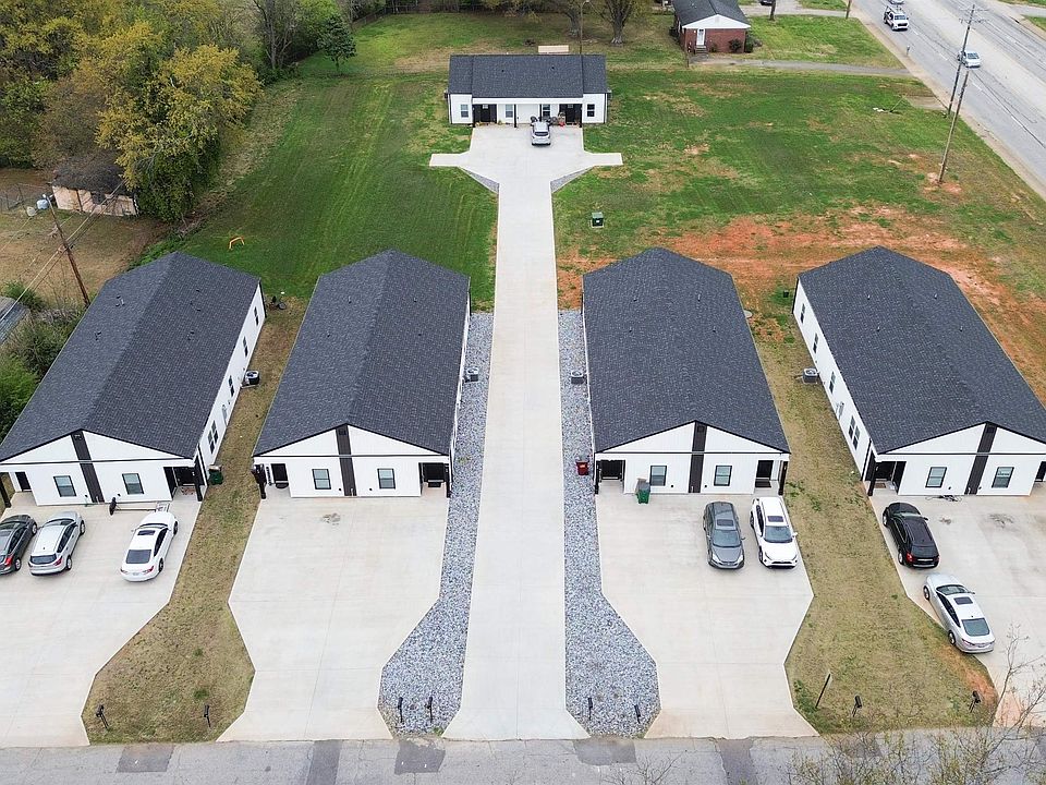 1st image of 30-92 Old Farm Rd