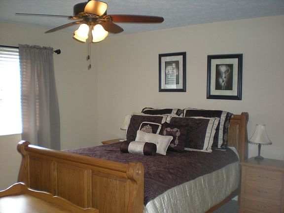 4th image of 234 Independence Dr