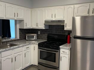 710 Woodbridge Commons Way #710, Iselin, NJ 08830