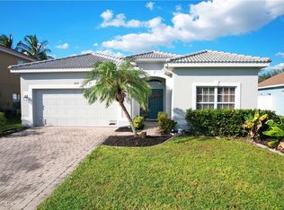 2073 Cape Heather Cir, Cape Coral, FL 33991