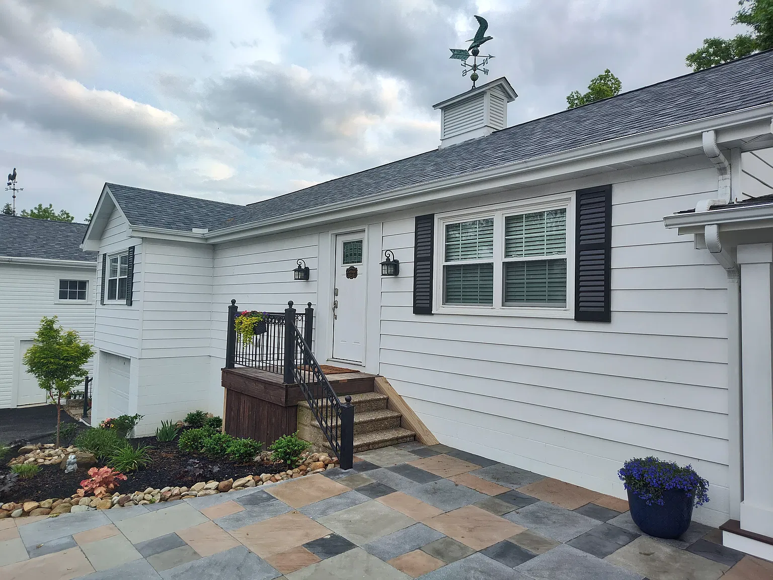 2 bed, 950 sqft, $2,000 — Photo 3