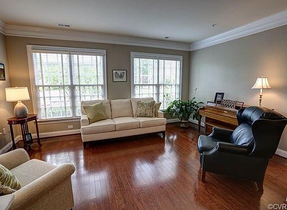 5th image of 1215 Tilbury Ln