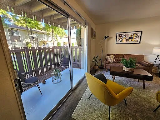 Almaden Terrace — Photo 14