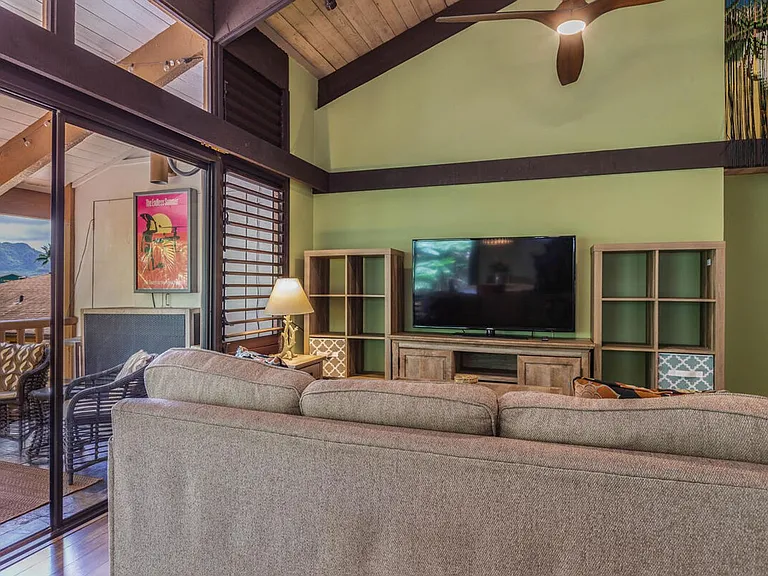 4701 Kawaihau Rd #B201 — Photo 6