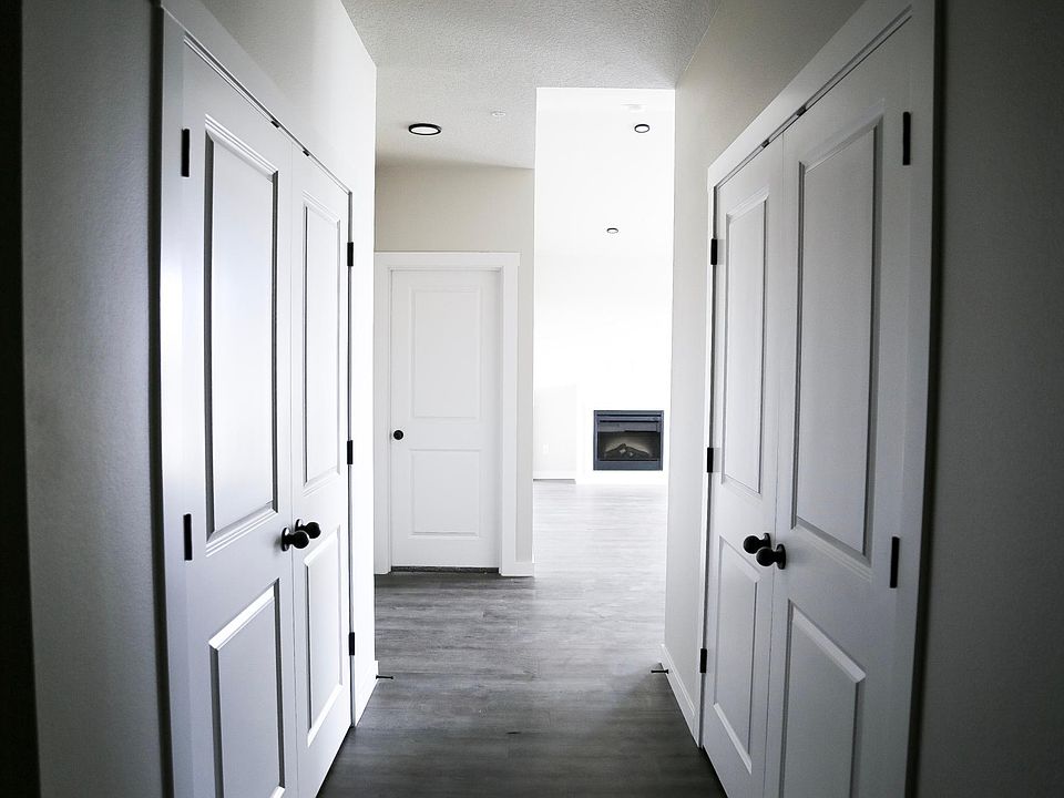 1st image of 4705 NE 66th Ave