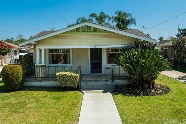 Front of house - full width porch