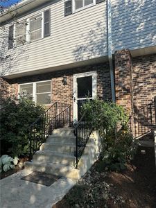 807 Briarwood Court, New Paltz, NY, 12561