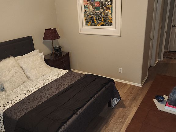 5th image of 27613 Sunset Way