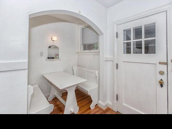 2nd image of 7306 Amherst Ave