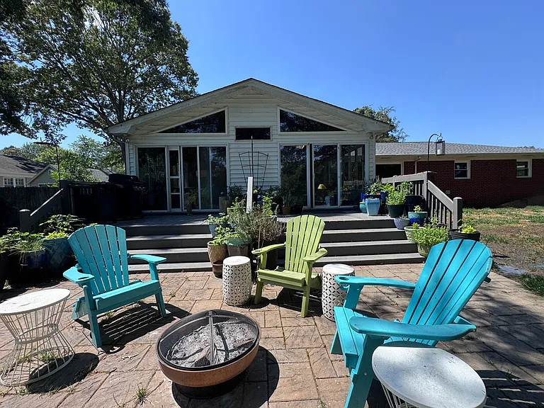 928 General Stuart Dr — Photo 39