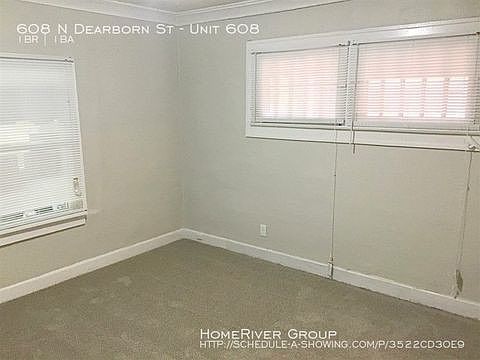 5th image of 608 N Dearborn St #522713
