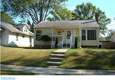1st image of 509 W 9th St