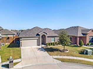 8228 Sleeping Doe Dr, Fort Worth, TX 76179