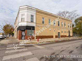 3328 W Chicago Ave UNIT 2R, Chicago, IL 60651