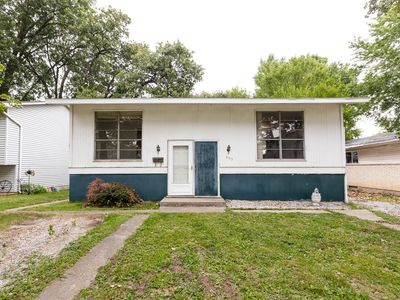 555 Grove Ave, Wood River, IL, 62095