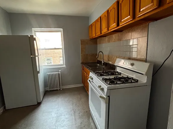 72 Crawford St #6, Newark, NJ 07102