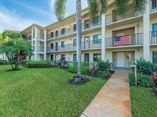 5776 Deauville Cir APT C202, Naples, FL 34112