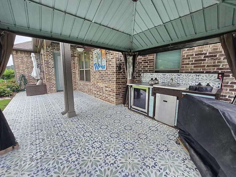 11513 Lindsey Garden Dr — Photo 35