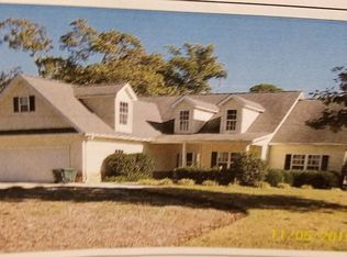 325 Smith St, Hartwell, GA 30643