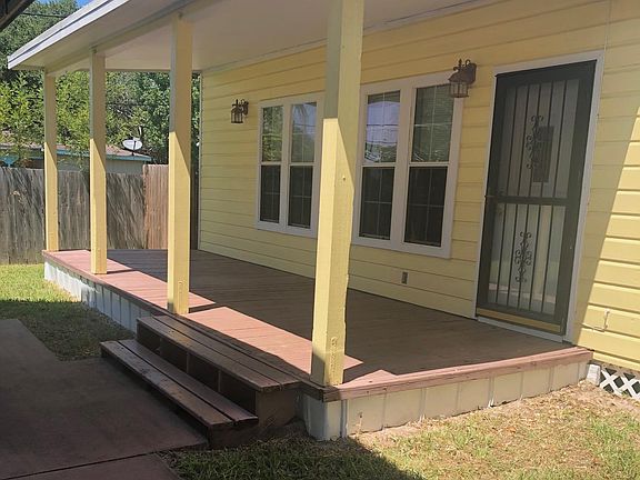 Covered porch