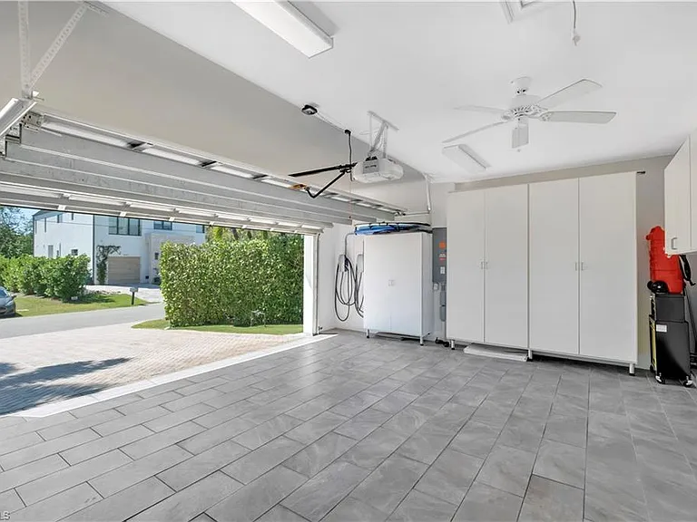 3005 Coco Ave — Photo 8