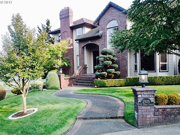2nd image of 2905 NE 156th St