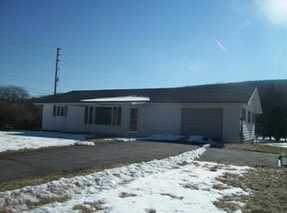 1664 Kunkletown Rd, Saylorsburg, PA 18353