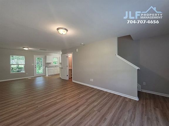 3rd image of 1156 McRee Heights Cir