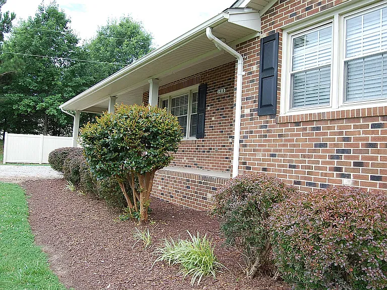1418 Sherron Rd — Photo 9