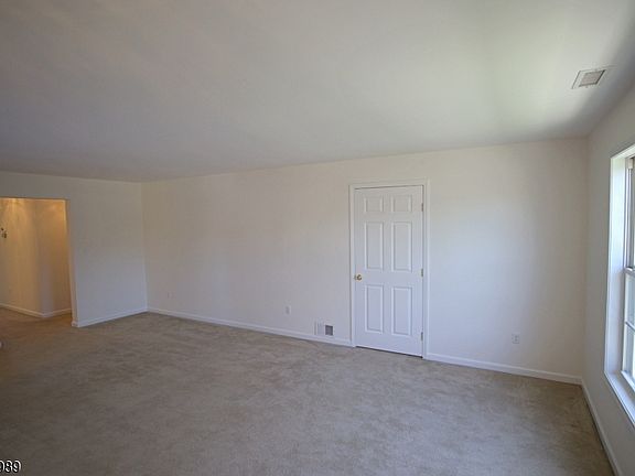 5th image of 34 Chanda Ct #34