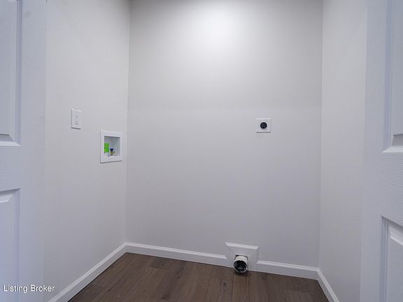 5th image of 9311 Mitchell Ln