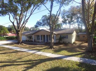 613 Overhill Dr, Brandon, FL 33511