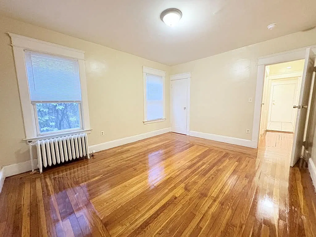 1 bed, $1,350 — Photo 4