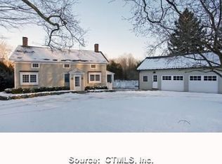 4 Valley Rd, Lakeville, CT 06039