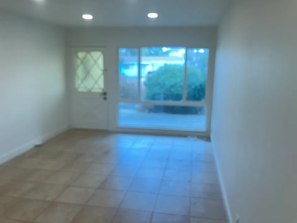 827 Santa Paula St #827