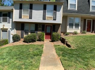 4210 Sterlingworth Dr, Raleigh, NC 27606