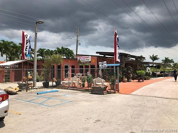3rd image of 13600 Coral Way