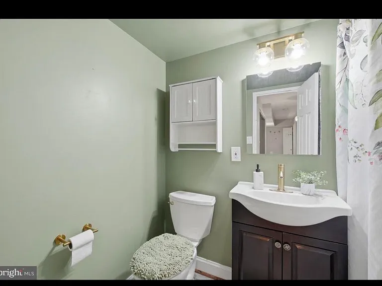 2322 Freetown Ct #21C — Photo 8