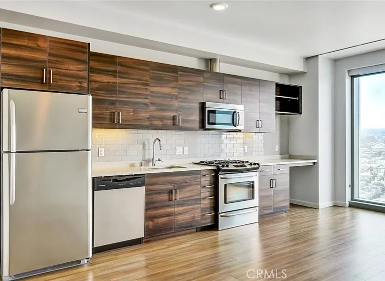 100 Van Ness Ave #1112 — Photo 13