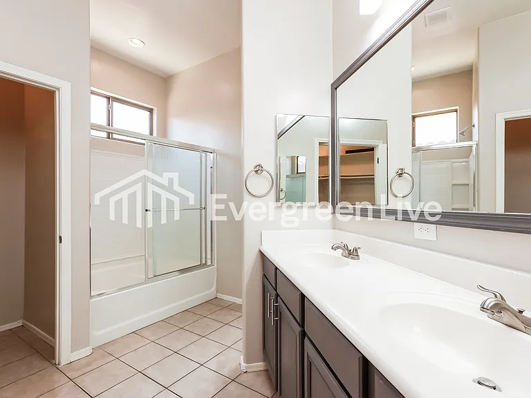 7961 W Hawk Eagle Ct — Photo 9