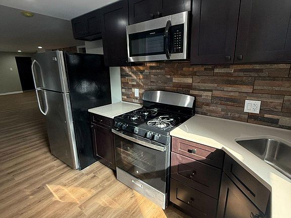 2nd image of 1714 W Girard Ave APT 3